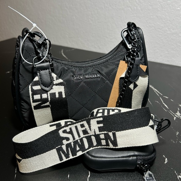 Steve Madden Black crossbody - Picture 1 of 3